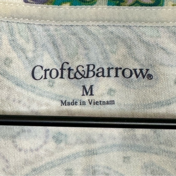 Croft & Barrow Multi Green Paisley V-Neck Top size Medium 100% Cotton - Picture 7 of 9